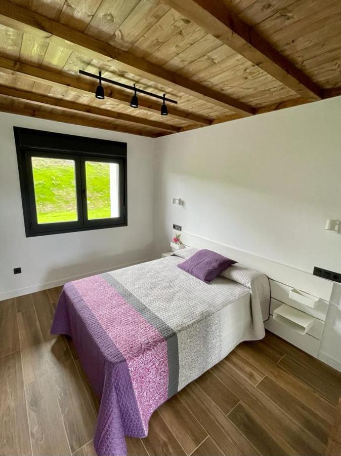 Apartamentos Los Manzanos Рибадеселья Экстерьер фото